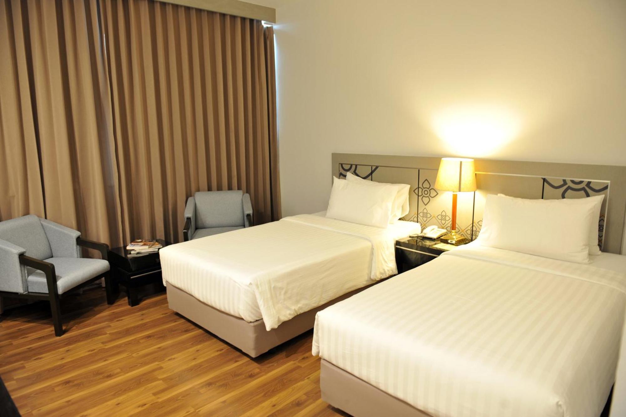 New Season Hotel Hat Yai Exterior foto