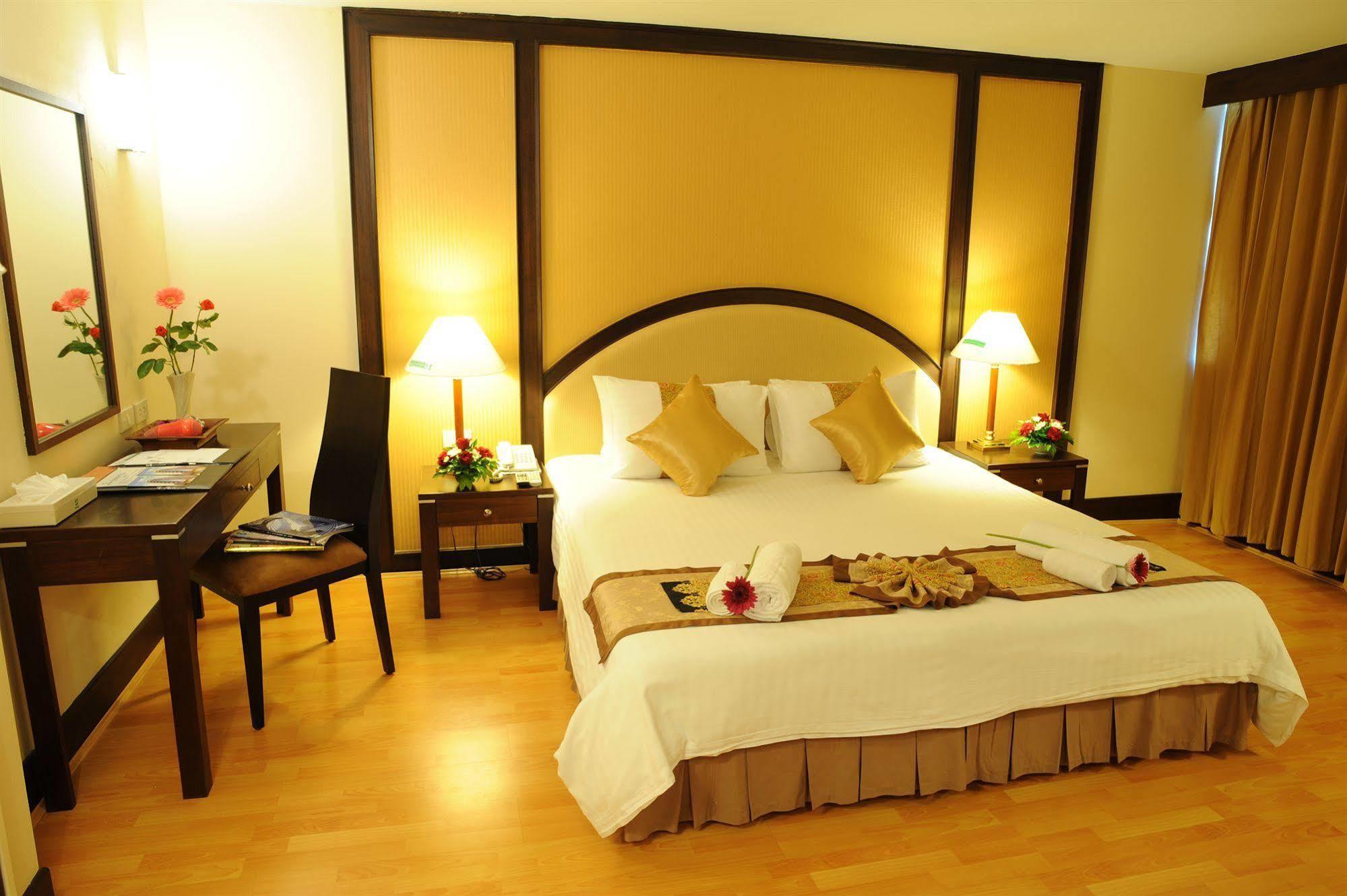 New Season Hotel Hat Yai Exterior foto